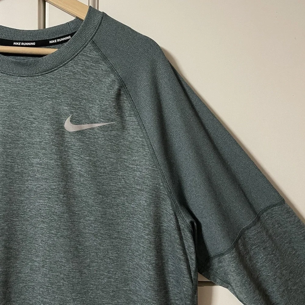 Nike Men's Dri-Fit Hydro Guard Long Sleeve Running XL GR/Grey Shirt